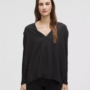 Lululemon Back In Action V-Neck Long-Sleeve Shirt